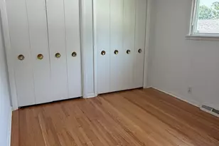 550 Laramie Ave, Wilmette, IL 60091 - Photo 10