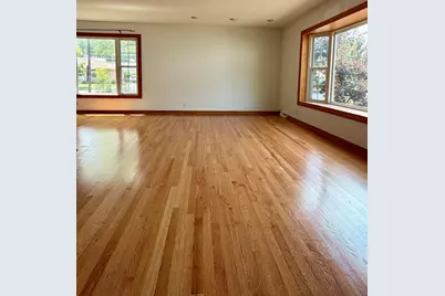 550 Laramie Avenue, Wilmette, IL 60091 - Photo 2