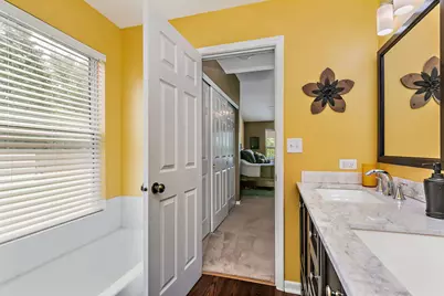 204 Dickens Trail, Elgin, IL 60120 - Photo 18