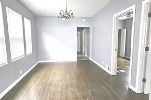7126 S Claremont Ave, Chicago, IL 60636 - Photo 2
