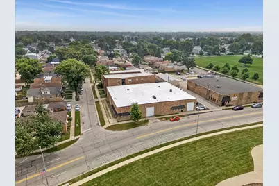 4215 Lawndale Avenue, Lyons, IL 60534 - Photo 2