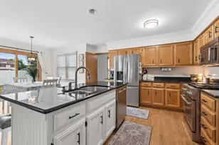 781 Wellington Pkwy, New Lenox, IL 60451 - Photo 6