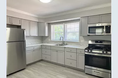 3400 Maple Avenue #17, Brookfield, IL 60513 - Photo 2