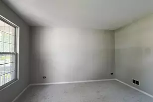 24319 Linden Ln, Plainfield, IL 60585 - Photo 6