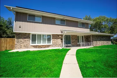 17152 Kenwood Avenue, South Holland, IL 60473 - Photo 2