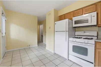 1155 Peterson Avenue #B, Park Ridge, IL 60068 - Photo 8
