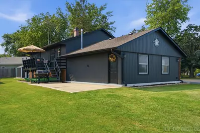 16 W Carol Avenue, Cortland, IL 60112 - Photo 26