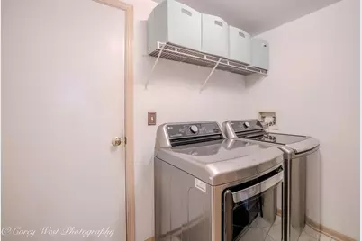 163 N Barton Trail, Batavia, IL 60510 - Photo 6
