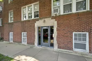2345 W Glenlake Ave, Chicago, IL 60659 - Photo 2