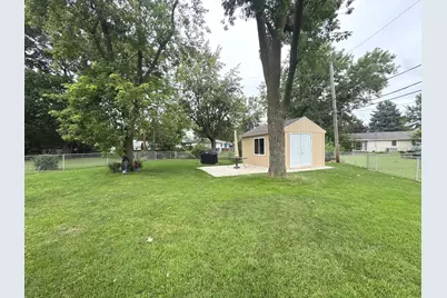 315 W Brookmont Boulevard, Bradley, IL 60915 - Photo 22