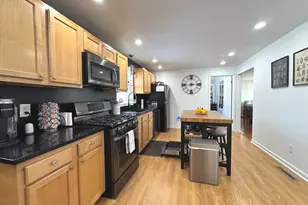 315 W Brookmont Blvd, Bradley, IL 60915 - Photo 10