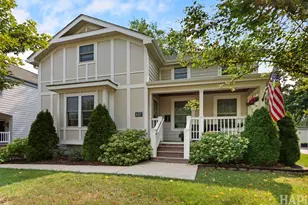 627 N Arlington Heights Rd, Arlington Heights, IL 60004 - Photo 1