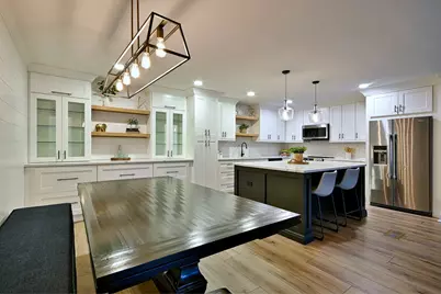 1 Oak Brook Club Drive #A309, Oak Brook, IL 60523 - Photo 8