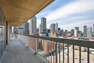 545 N Dearborn St, Chicago, IL 60654 - Photo 4