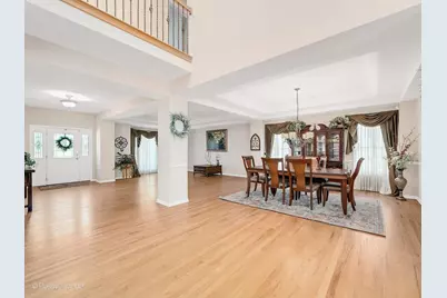 537 N Sycamore Lane, North Aurora, IL 60542 - Photo 4