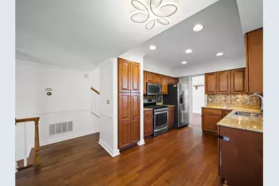 97 E Harbor Drive, Lake Zurich, IL 60047 - Photo 8
