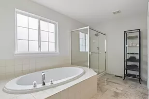 553 Tremont Ln, Round Lake, IL 60073 - Photo 36