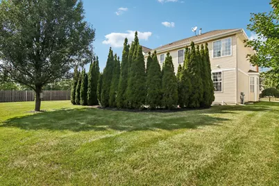 553 Tremont Lane, Round Lake, IL 60073 - Photo 54