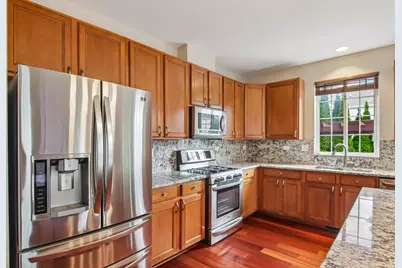 553 Tremont Lane, Round Lake, IL 60073 - Photo 16