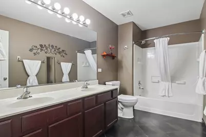 553 Tremont Lane, Round Lake, IL 60073 - Photo 42