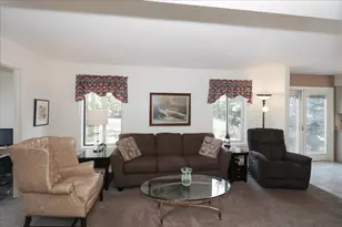 515 Shallow Cove Rd, Lake Zurich, IL 60047 - Photo 12