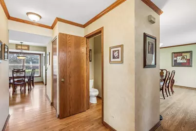 620 Waterford Drive, Lake Zurich, IL 60047 - Photo 12