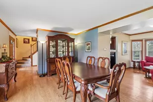 620 Waterford Dr, Lake Zurich, IL 60047 - Photo 6