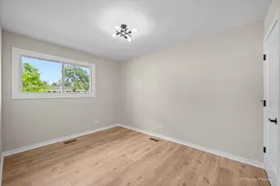 1420 Cooper Rd, Hoffman Estates, IL 60169 - Photo 24