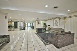 7601 Lincoln Ave, Skokie, IL 60077 - Photo 38