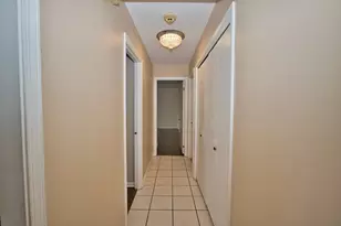 7601 Lincoln Ave, Skokie, IL 60077 - Photo 16