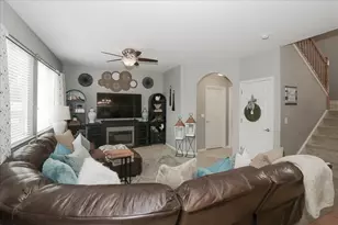 3112 Thunderbird Ct W, Aurora, IL 60503 - Photo 16
