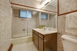 326 E Alden Dr, Addison, IL 60101 - Photo 14