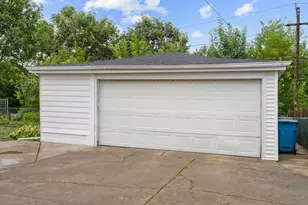 326 E Alden Dr, Addison, IL 60101 - Photo 26