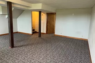 507 W Jefferson Ave, Patoka, IL 62875 - Photo 32