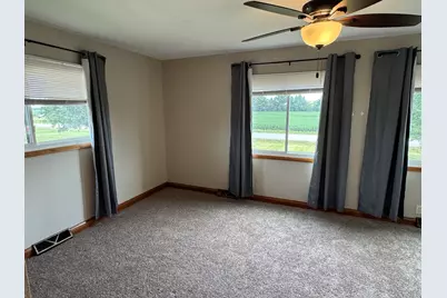 507 W Jefferson Avenue, Patoka, IL 62875 - Photo 28