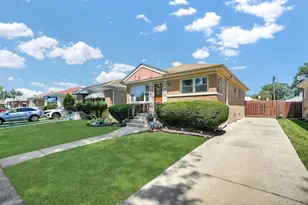 3119 Wilcox Ave, Bellwood, IL 60104 - Photo 1