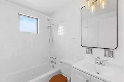 8121 S King Drive #B2, Chicago, IL 60619 - Photo 6