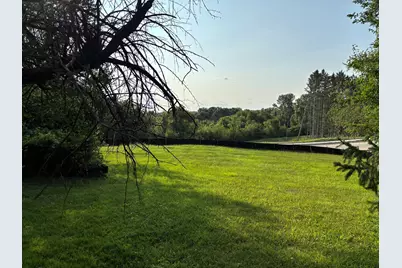 140 E Acre Court, Round Lake Beach, IL 60073 - Photo 6