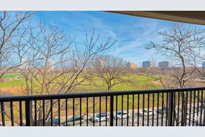 3021 S Michigan Avenue #510, Chicago, IL 60616 - Photo 12