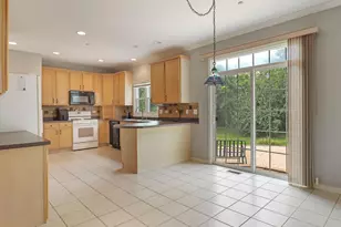 8032 Connor Dr, Long Grove, IL 60047 - Photo 6