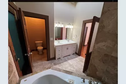 26 E Downer Place, Aurora, IL 60505 - Photo 28