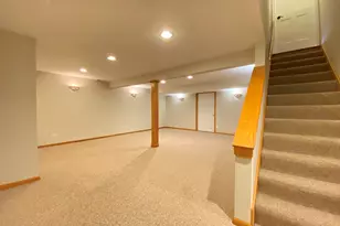 720 Kendridge Ct, Aurora, IL 60502 - Photo 42