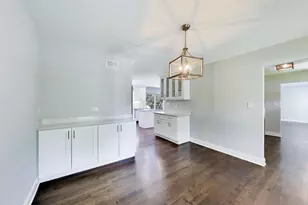 5502 Groveside Ln, Rolling Meadows, IL 60008 - Photo 10