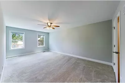 5502 Groveside Lane, Rolling Meadows, IL 60008 - Photo 20