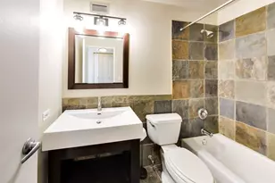 440 N Wabash Ave, Chicago, IL 60611 - Photo 18