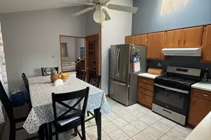 29W313 Ray Ave, West Chicago, IL 60185 - Photo 10