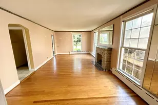 3015 N 77th Ct, Elmwood Park, IL 60707 - Photo 4