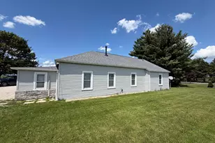 4312 Bell Rd, Minooka, IL 60447 - Photo 1
