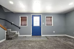 6N221 Virginia Rd, Roselle, IL 60172 - Photo 4