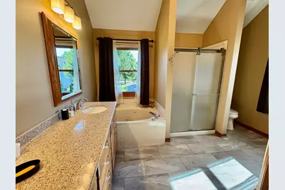 802 Arrowwood Drive, Oswego, IL 60543 - Photo 32
